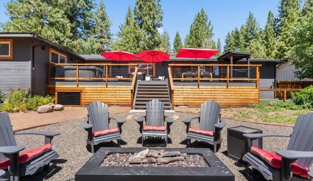 Awesome North Shore Cabin - Hot Tub, AC & Fire Pit