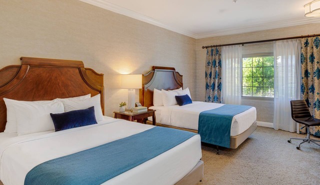 Ayres Suites Diamond Bar