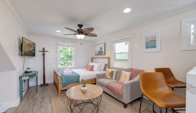 Back Building A-C - B Ave Bungalows · All 3 Studios, 5-10 Min Walk to Coronado Beach!