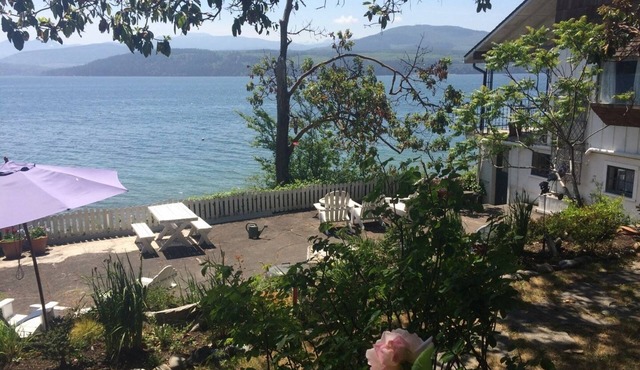 Bay Cottage