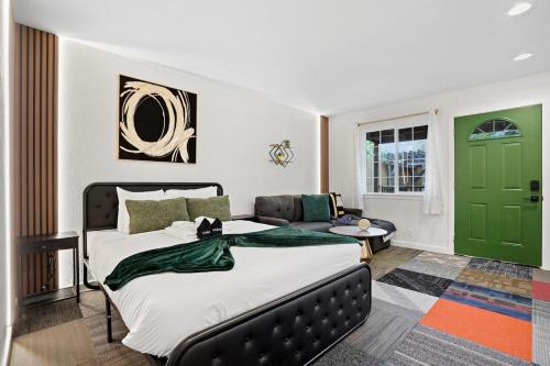 Beachy 1BR Escape with Sofa Bed - Golf & Beach Nearby in Pacifica