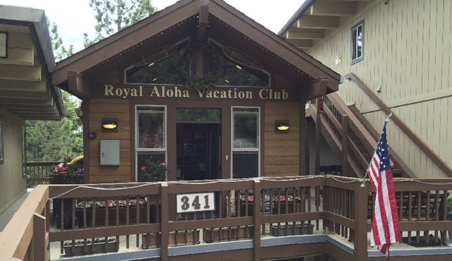 Beautiful 1 bedroom unit at resort, sleeps 4