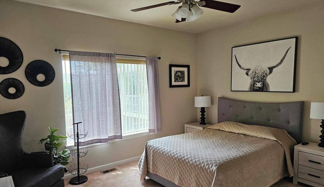 Beautiful 5-bedroom house with AC in tranquil Spokane