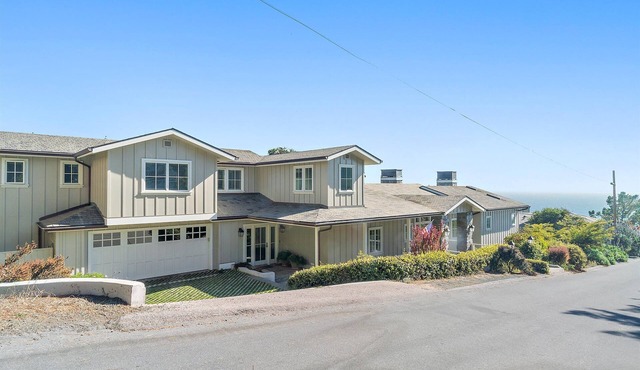 Beautiful Ocean View Home for entertaining