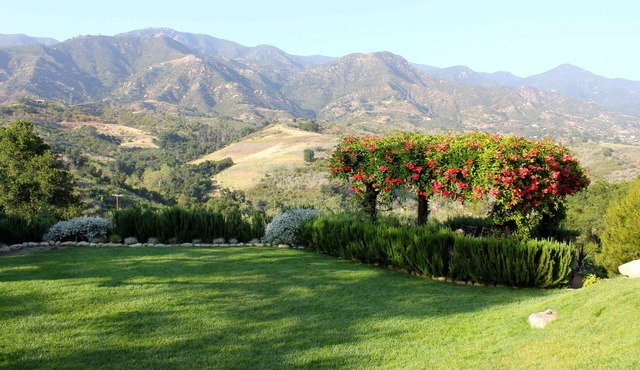 Beautiful Spanish Villa with Spa & 360 View on 1.6 Acre