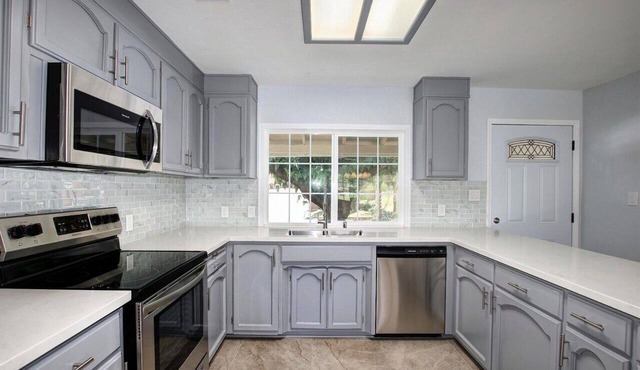 BEAUTIFULLY REMODELED VERY OPEN 3 BED 2 BATH!