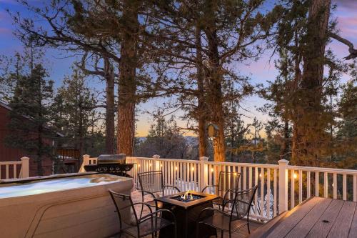 Blue Moon Chalet