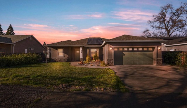 Cal King Hi-tech Vaca Pool Home | Ideal 4 Families