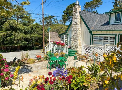 Carmel Green Lantern Inn