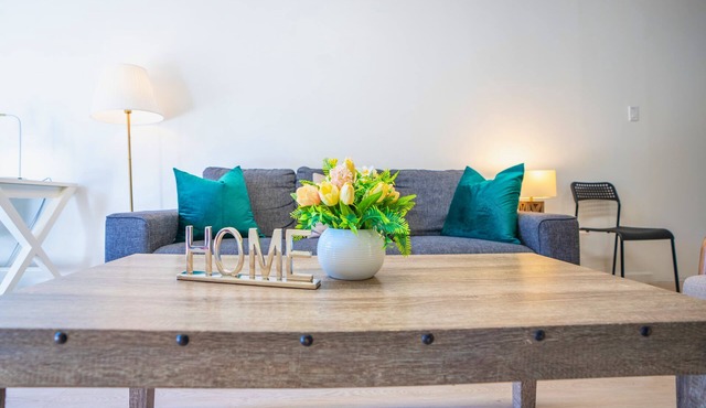 Central 3BR Home - Steps from Mountain View DT, Castro St