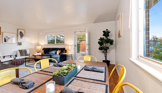 Centrally Located Townhome Near PVH - Dog Friendly in Fort Collins