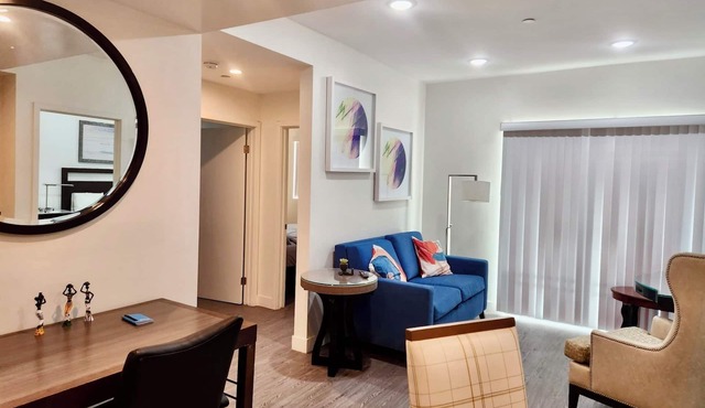Charming 2BR Suites Stylish Stay in Beautiful Los Angeles