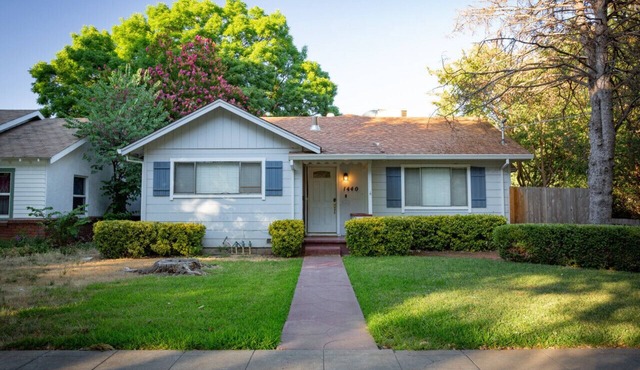 Charming 3 Bedroom 2 Bath Home in Chico’s Peaceful Avenues