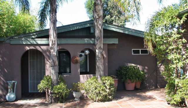 Charming Cottage Cottage, San Diego CA