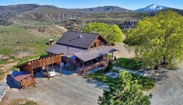 Charming Methow Valley Home-Private and Near to Activities