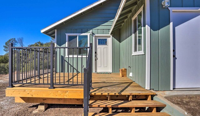 Charming Oakhurst Retreat Near Yosemite, Bass Lake
