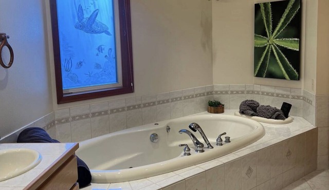 Cornet Bay Lodge. Park retreat