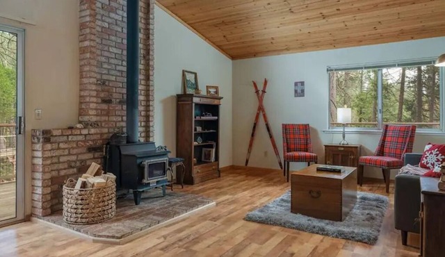 Cozy Cabin in Arnold - Blue Lake Springs