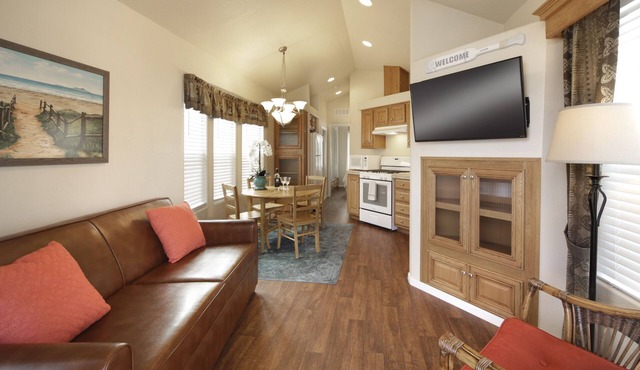 Cozy Vacation Cottage 200 at Pismo Sands RV Resort
