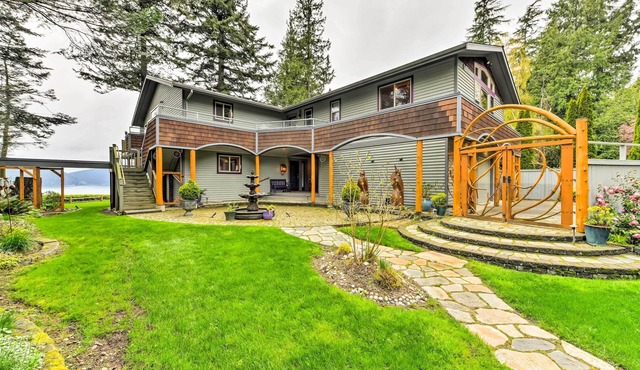 Custom Guemes Home w/Spectacular Water Views!