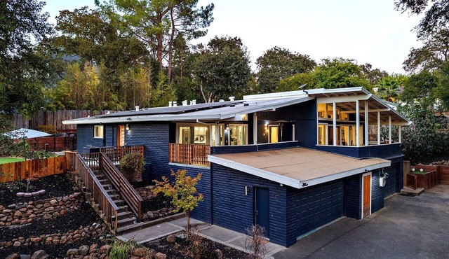 Duplex Hideaway by the River - Pool, Hot Tub, Sleeps 12