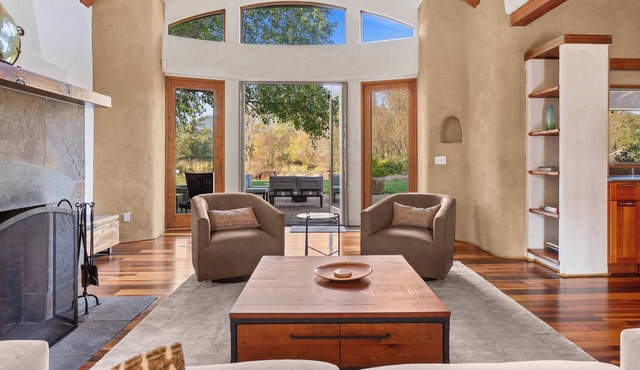 Elegant Cobb House w/Spa | Pond | Chef Kitchen