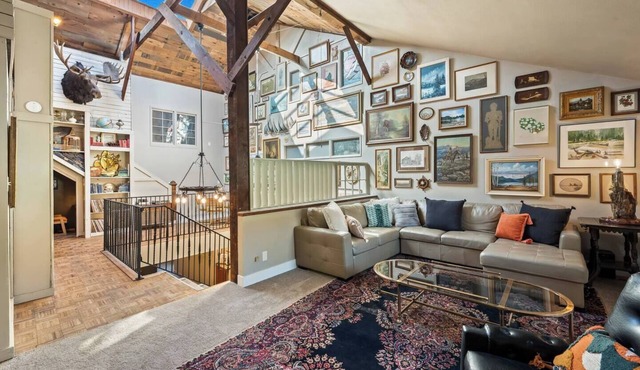En suites | Walkable to cider house & coffee shop