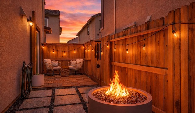 Enjoyable 3-bedroom house with Firepit + Safe in charming Roseville