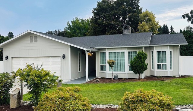 Family friendly Getaway in private culdesac