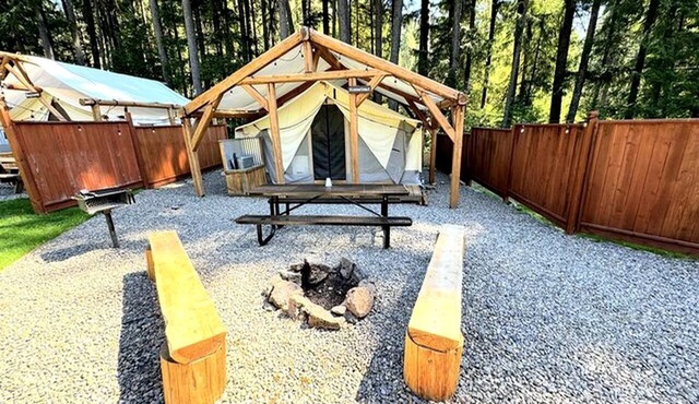 Glamping! Luxury Family Size Tent, Douglas County, Oregon