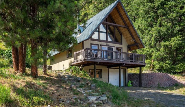 Hansel Getaway Chalet – Cozy A-Frame Near Leavenworth!