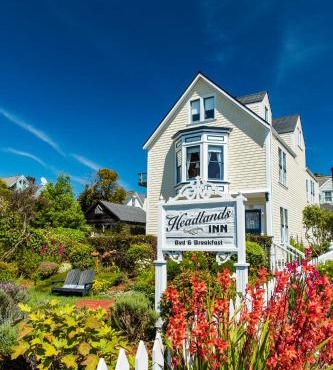 Headlands Inn Bed and Breakfast