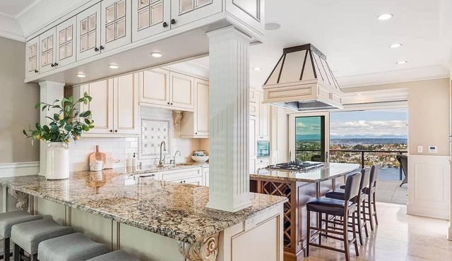 High-end city home loaded with amenities!