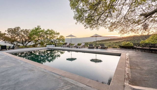 Highlands Vista - 4 Bedrooms All En-Suite, Views