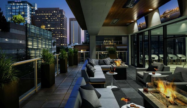 Hilton Garden Inn Seattle Bellevue Downtown, WA