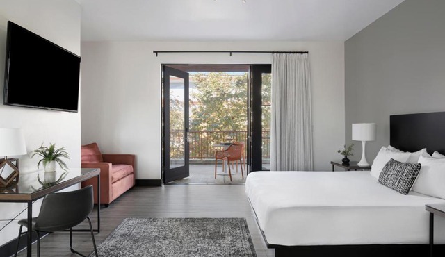 Hotel Casa 425 + Lounge, A Four Sisters Inn