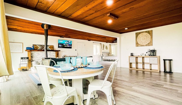 Indoor heated pool ocean views. Fishing short walk away. Pet Friendly!