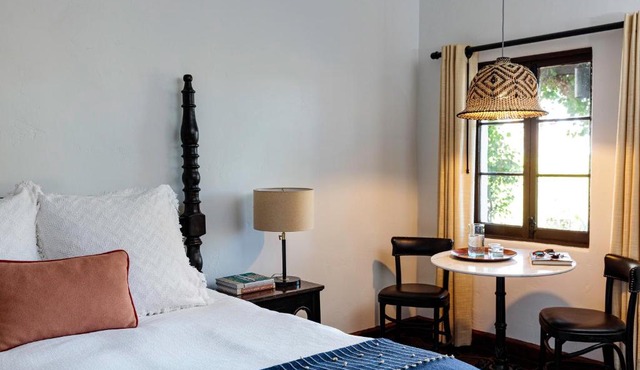 Ingleside Estate Hotel & Bungalows- Adults Only