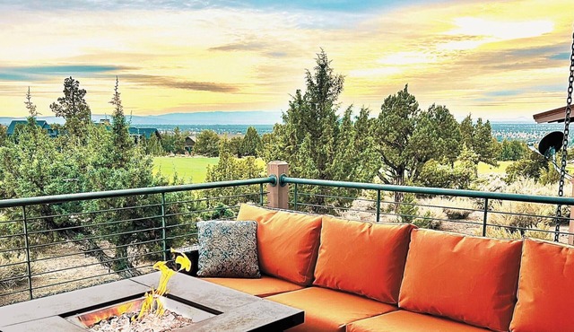 Juniper Cabin: 3BD Cabin at Brasada Ranch Resort in Powell Butte