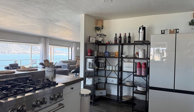 Lakefront property in Wofford Heights