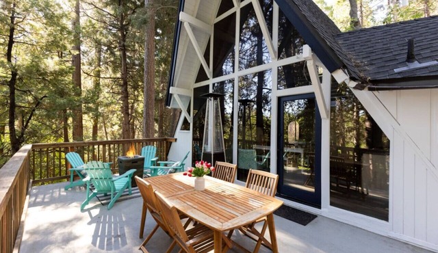 Lake’s Edge Lodge | FIFA Ready!