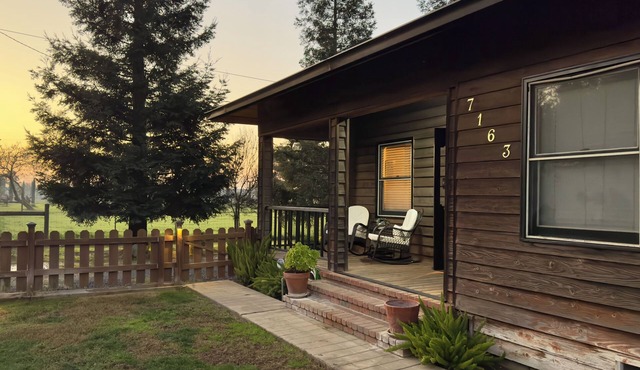 Lodi Wine Cottage | Private Property near Wineries