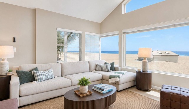 Luxury 6 bedroom Oceanfront Hollywood Beach Mansion
