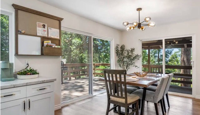 Luxury Lakeview Duplex with Game Room