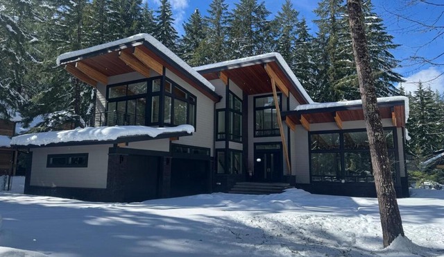 Luxury Mountain Getaway Near Crystal & Rainier