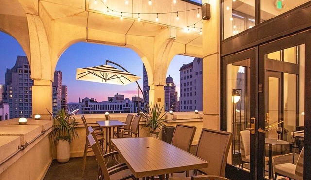 Luxury Studio | Prime San Francisco Spot