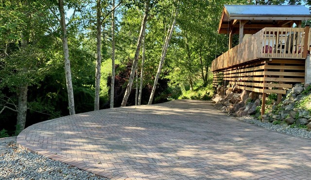 Macklyn Creek retreat