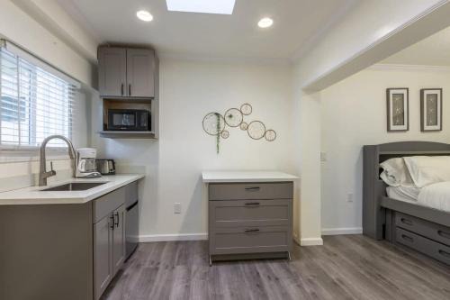 Marbella Lane - Adorable and Quiet Studio