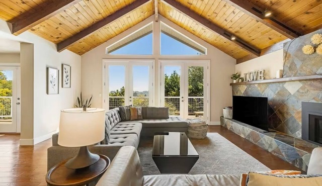 MeadowView on Darby, by Vinifera Homes