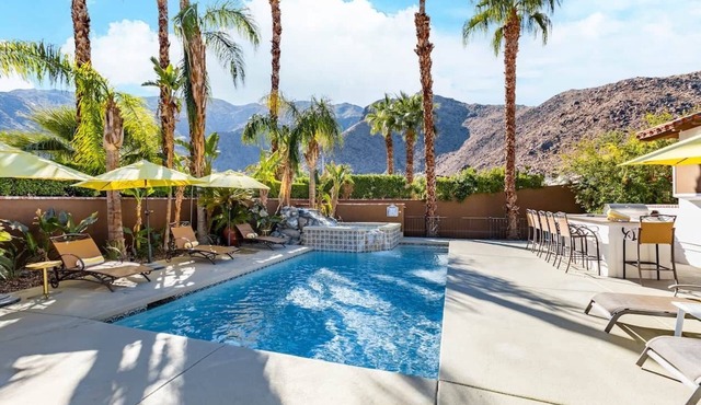 Mercury Palms · Private Oasis | Celebrity Vacation Homes